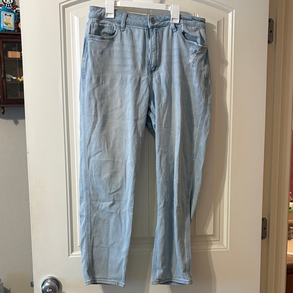 Hollister Women's Light Blue High Rise Jeans